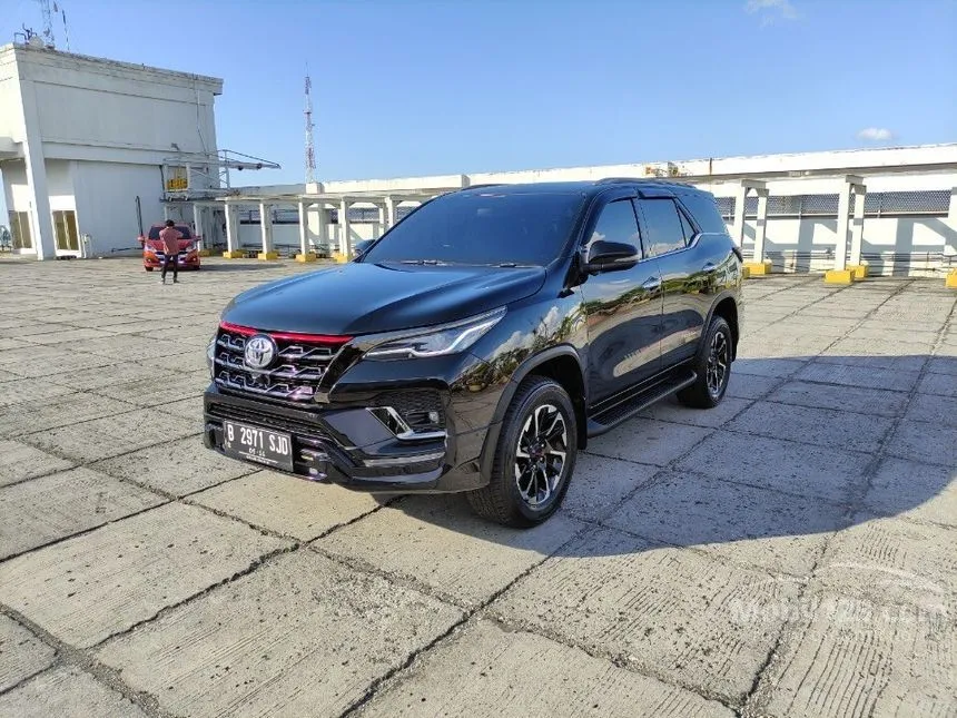 Jual Mobil Toyota Fortuner 2021 TRD 2.4 di DKI Jakarta Automatic SUV Hitam Rp 453.000.000