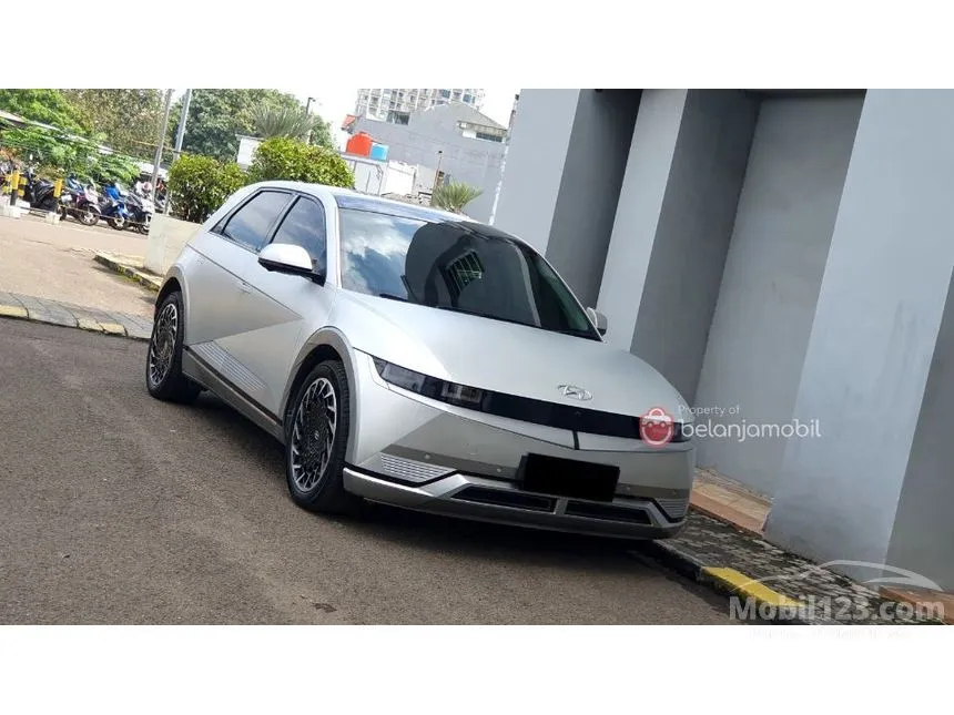 2024 Hyundai IONIQ 5 Signature Long Range SUV