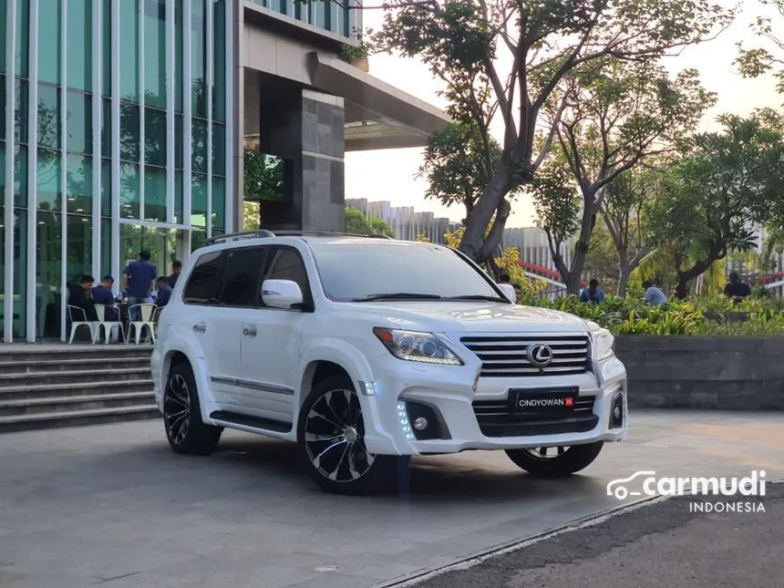 Jual Mobil Lexus LX 570 2013 5.7 di DKI Jakarta Automatic SUV Putih Rp 910.000.000