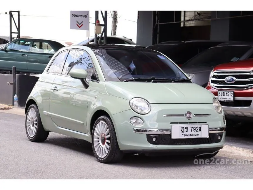 2008 Fiat 500 Lounge Hatchback