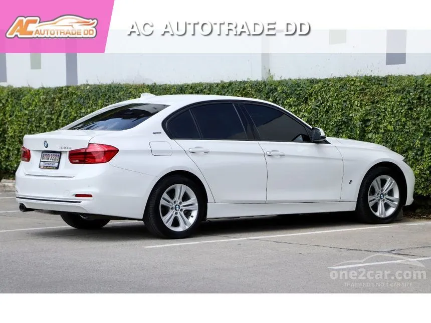 2018 BMW 330e Sport Sedan