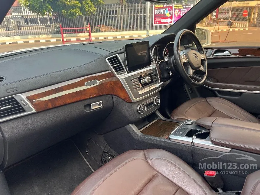 2014 Mercedes-Benz GL400 4MATIC SUV