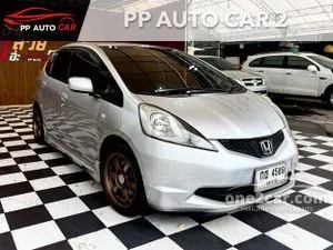 2010 Honda JAZZ 1.5 V Hatchback