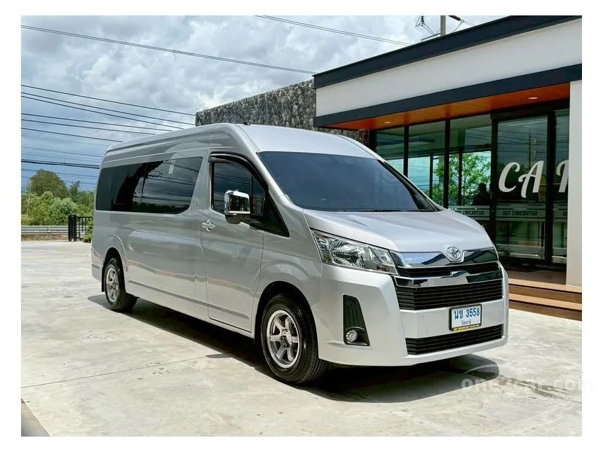 2019 Toyota Commuter Van