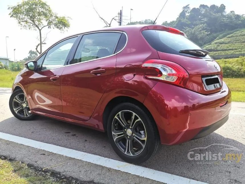 2014 Peugeot 208 Allure Hatchback