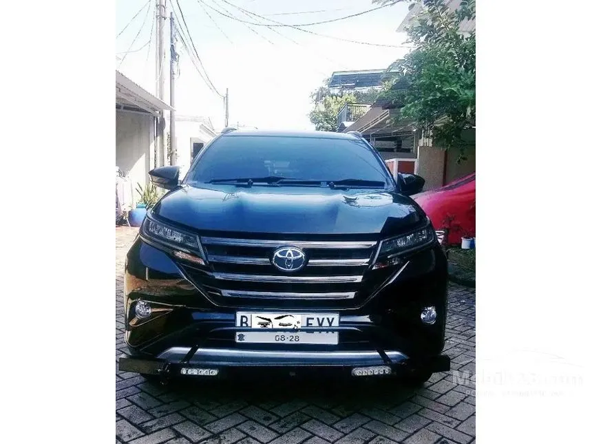 Jual Mobil Toyota Rush 2018 G 1.5 di Lampung Manual SUV Hitam Rp 200.000.000