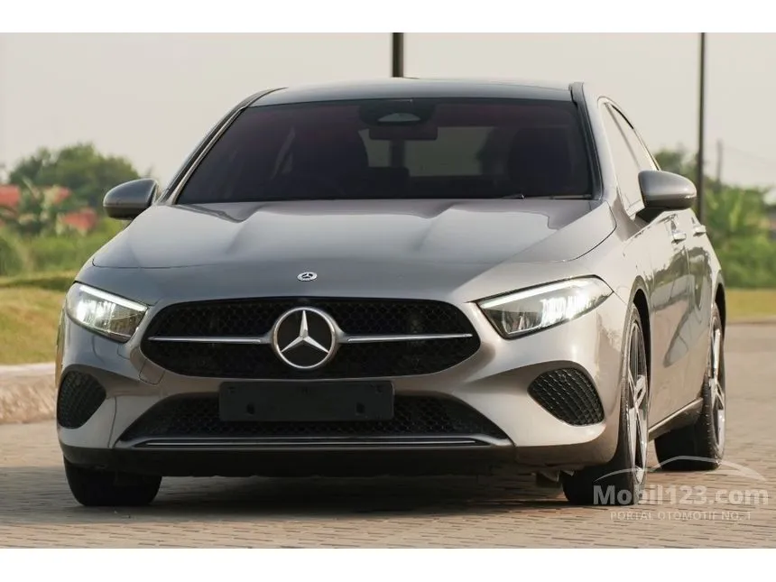 2023 Mercedes-Benz A200 Progressive Line Sedan