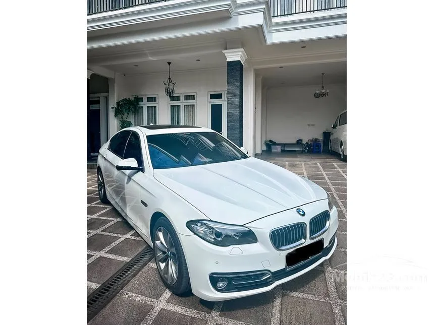 Jual Mobil BMW 520i 2014 Modern 2.0 di DKI Jakarta Automatic Sedan Putih Rp 320.000.000