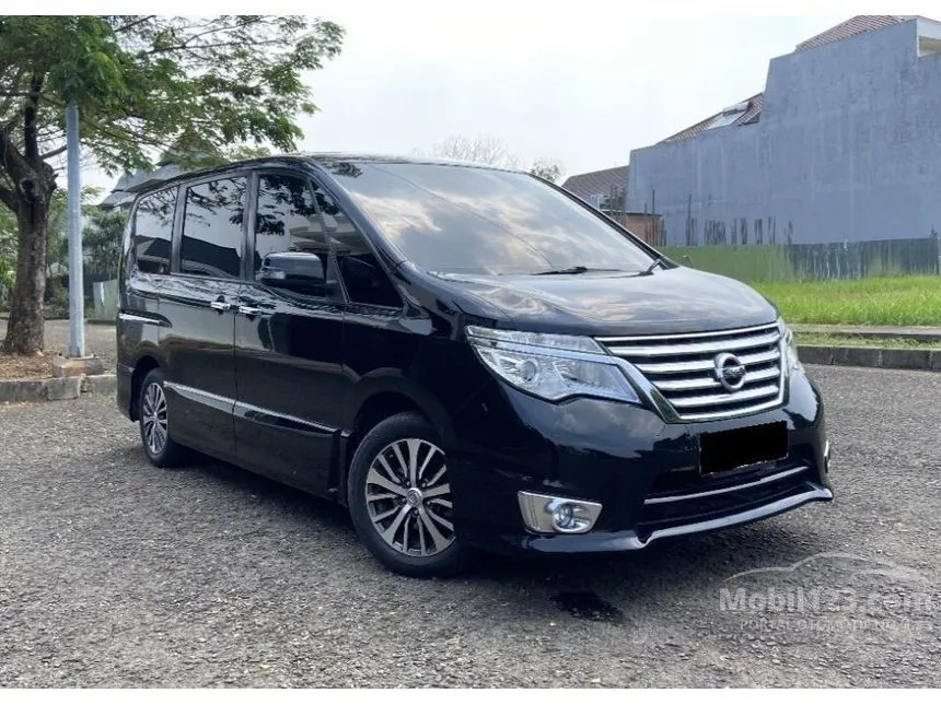 Jual Mobil Nissan Serena 2017 Highway Star 2.0 di Banten Automatic MPV Putih Rp 213.000.000