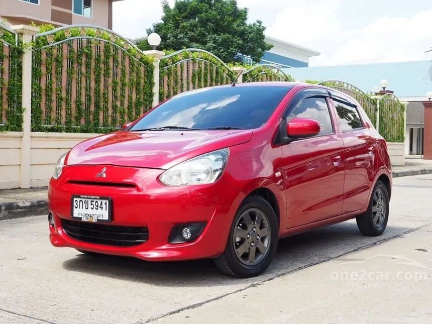 2012 Mitsubishi MIRAGE GLX Hatchback
