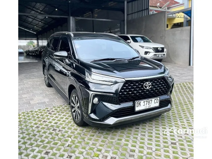 Jual Mobil Toyota Veloz 2023 1.5 di Bali Manual Wagon Hitam Rp 255.000.000