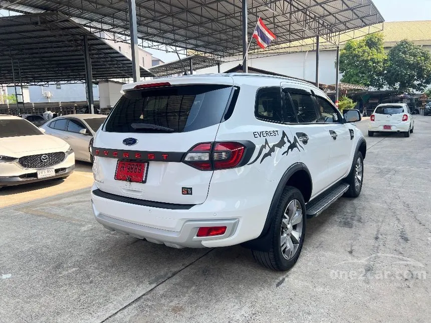 2019 Ford EVEREST Titanium SUV