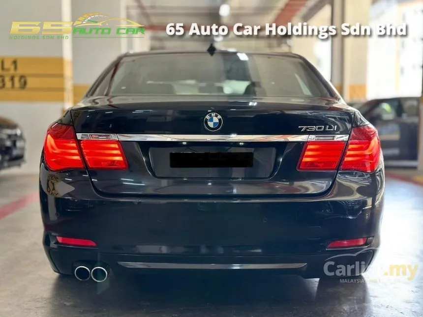 2011 BMW 730Li Sedan