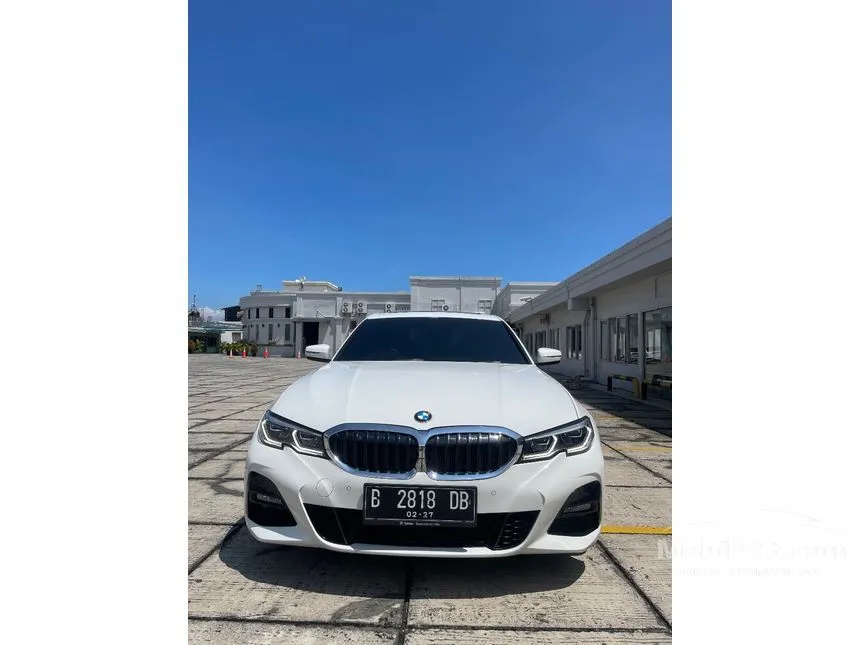 Jual Mobil BMW 330i 2021 M Sport 2.0 di DKI Jakarta Automatic Sedan Putih Rp 789.000.000