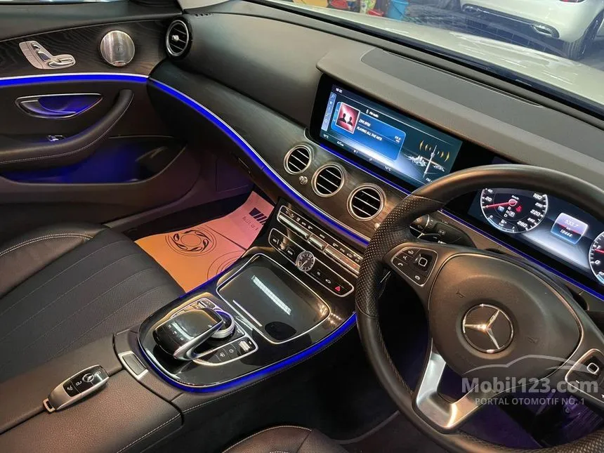 2016 Mercedes-Benz E300 Avantgarde Sedan