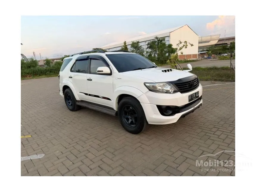 2015 Toyota Fortuner G TRD SUV