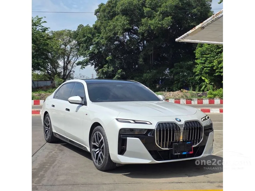2026 BMW 740d M Sport Sedan