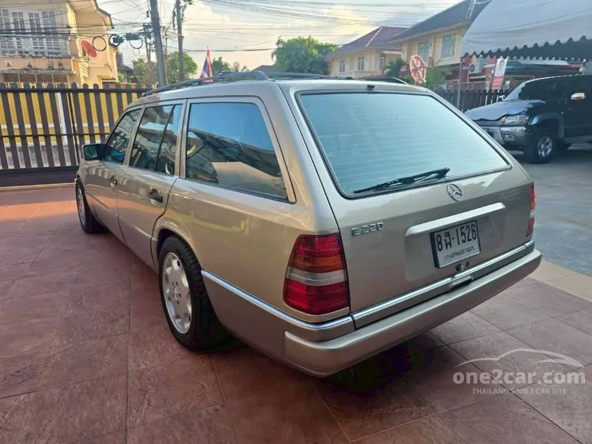 1995 Mercedes-Benz 220TE Wagon