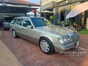 1995 Mercedes-Benz 220TE 2.2 Wagon
