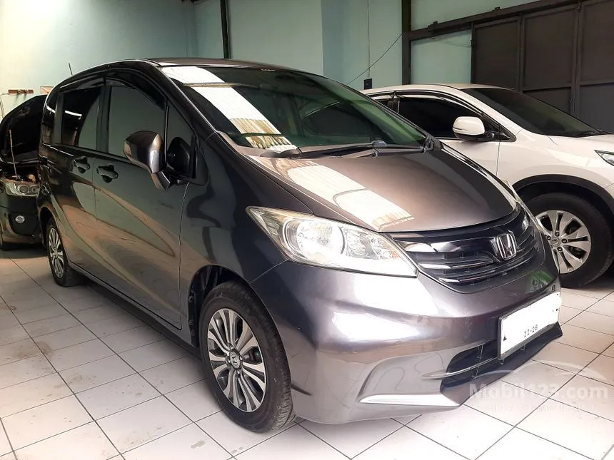 Jual Mobil Honda Freed 2013 S 1.5 di Jawa Barat Automatic MPV Abu