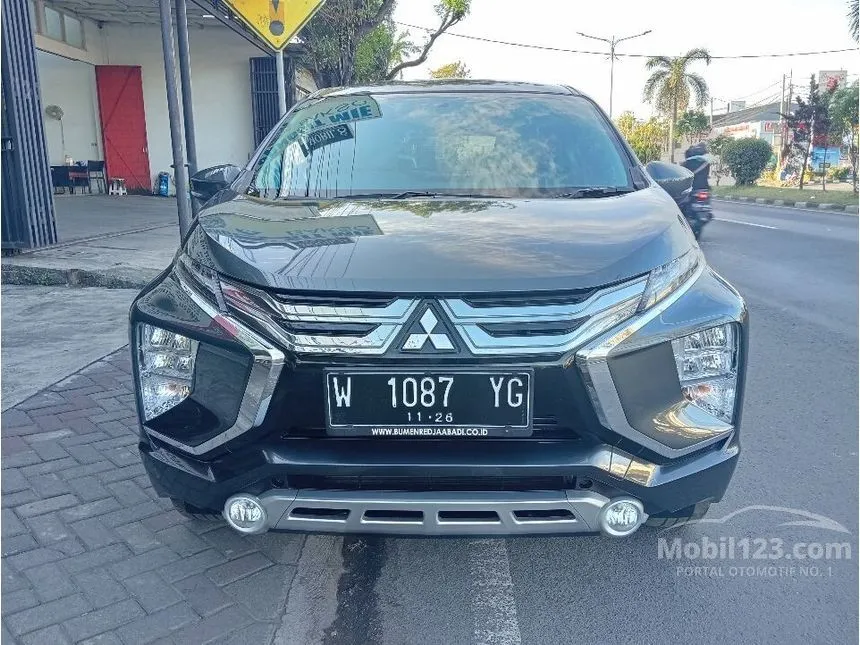 Jual Mobil Mitsubishi Xpander 2021 SPORT 1.5 di Jawa Timur Manual Wagon Abu