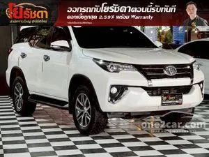2017 Toyota FORTUNER 2.4 V SUV