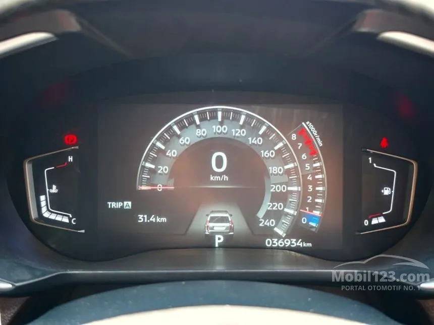 2021 Mitsubishi Xpander Cross Premium MPV