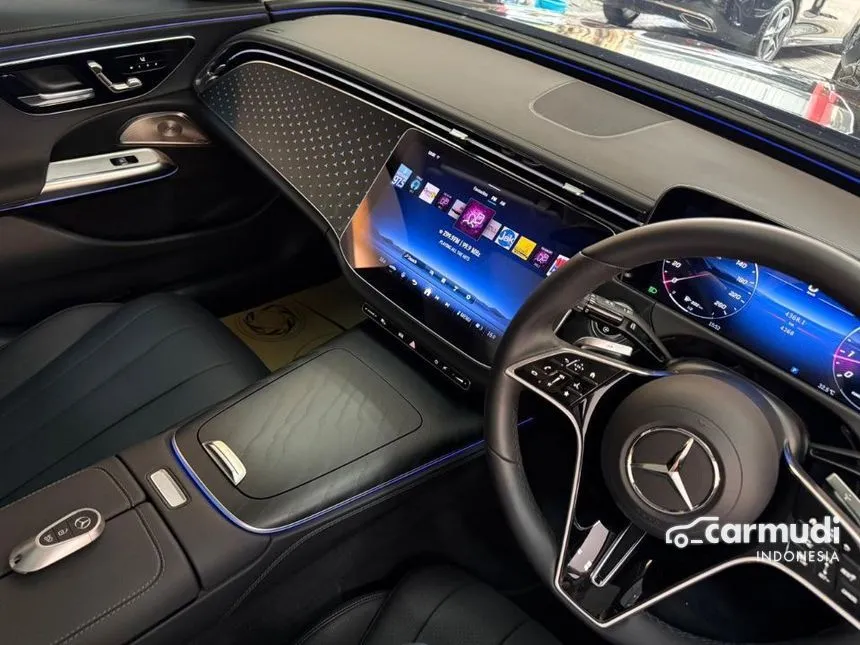 2024 Mercedes-Benz E200 Exclusive Line Sedan
