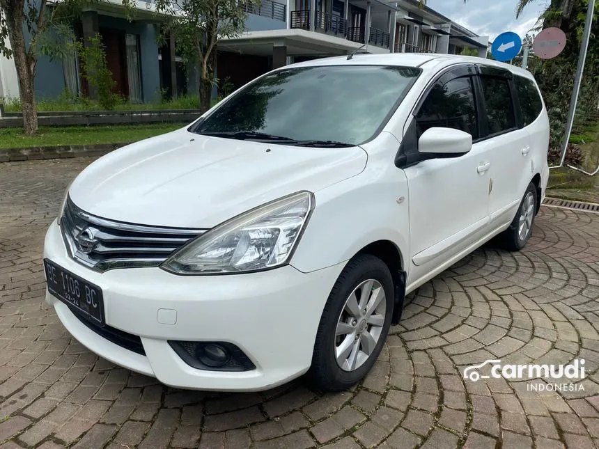 2013 Nissan Grand Livina XV MPV