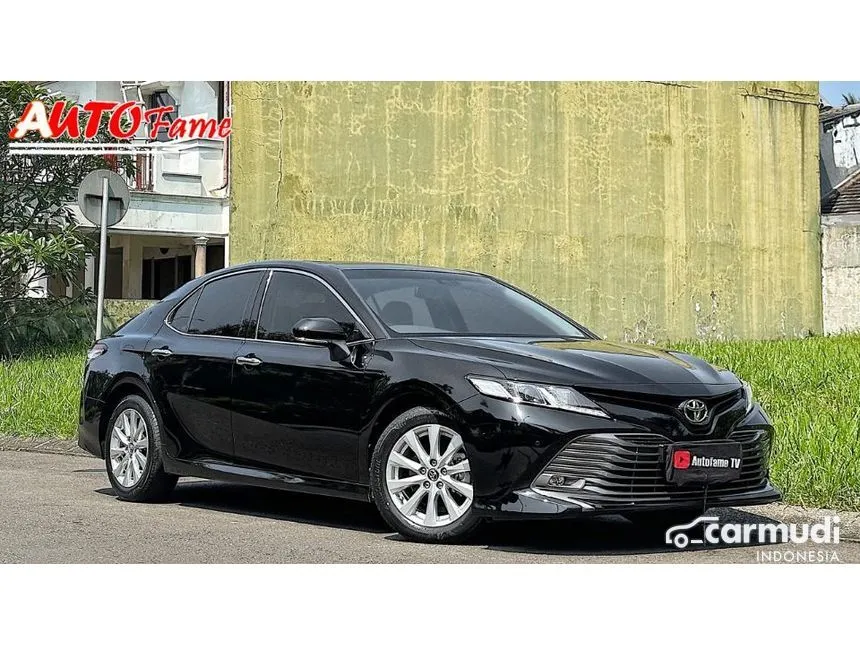 2019 Toyota Camry V Sedan