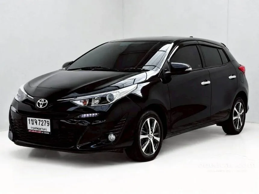 2020 Toyota YARIS High Hatchback
