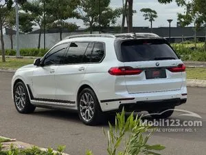 2020 BMW X7 3.0 xDrive40i Pure Excellence Wagon