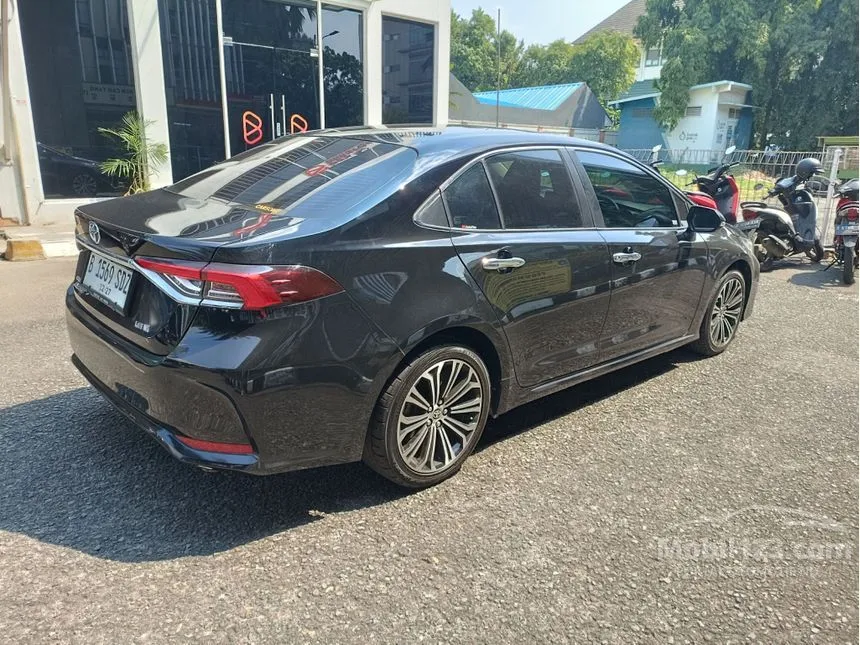 2021 Toyota Corolla Altis V Sedan