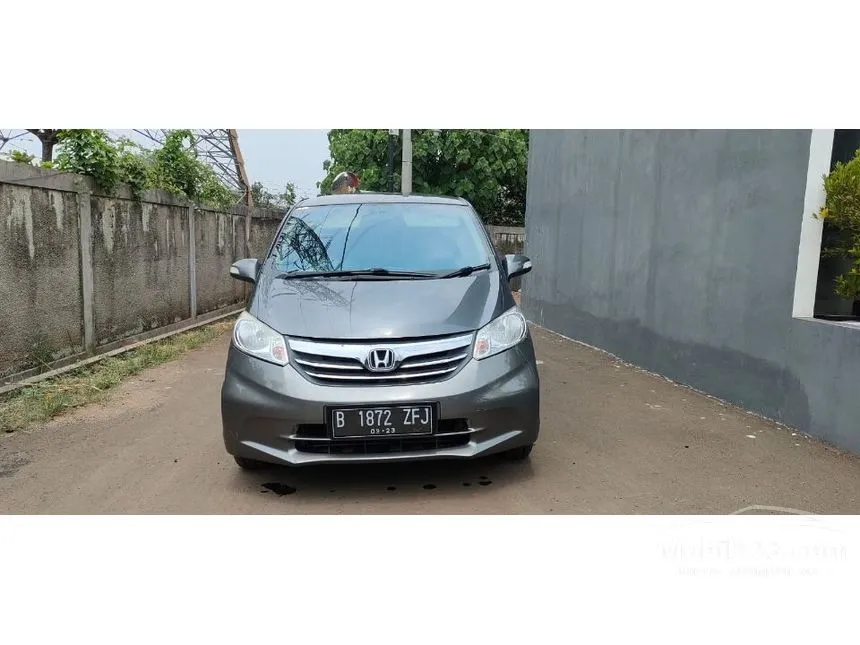 Jual Mobil Honda Freed 2013 S 1.5 di DKI Jakarta Automatic MPV Abu