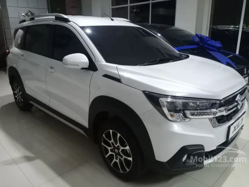 Jual Mobil Suzuki XL7 2024 Zeta 1.5 di Banten Manual SUV Putih Rp 240.000.000