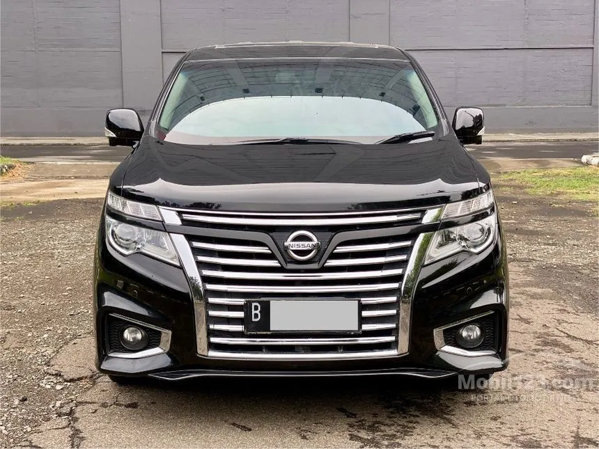 Jual Mobil Nissan Elgrand 2014 Highway Star 2.5 di DKI Jakarta Automatic MPV Hitam Rp 305.000.000