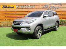 2015 Toyota Fortuner 2.8 (ปี 15-18) V SUV AT