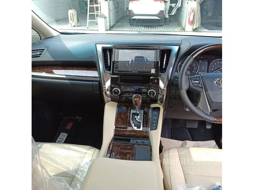 2022 Toyota Alphard G Van Wagon