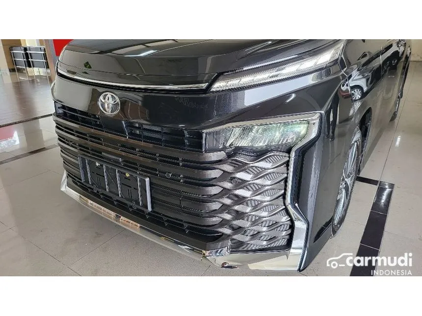 2026 Toyota Voxy (Premium Color) MPV