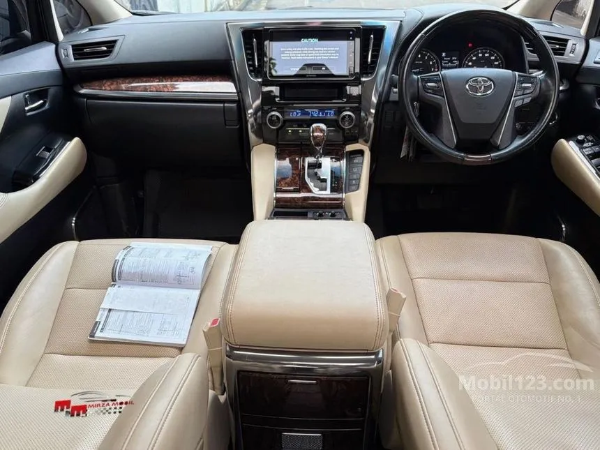 2021 Toyota Alphard G MPV