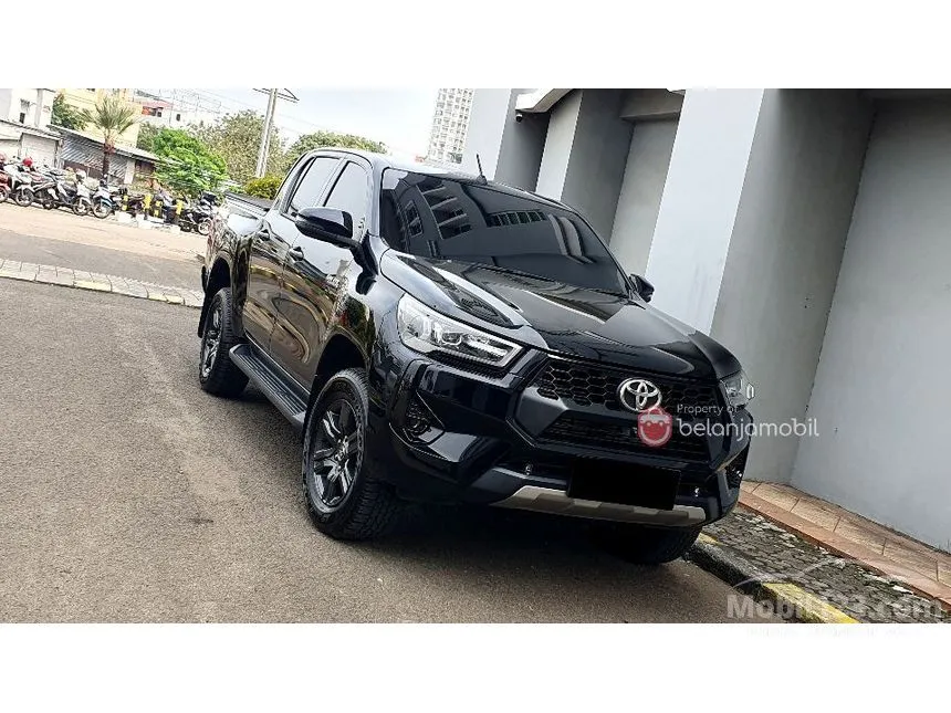 2025 Toyota Hilux V Double Cab 4X4 Pickup