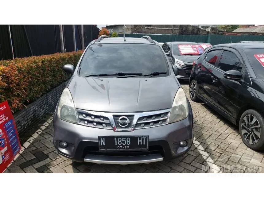 Jual Mobil Nissan Grand Livina 2013 XV 1.5 di DKI Jakarta Manual MPV Abu