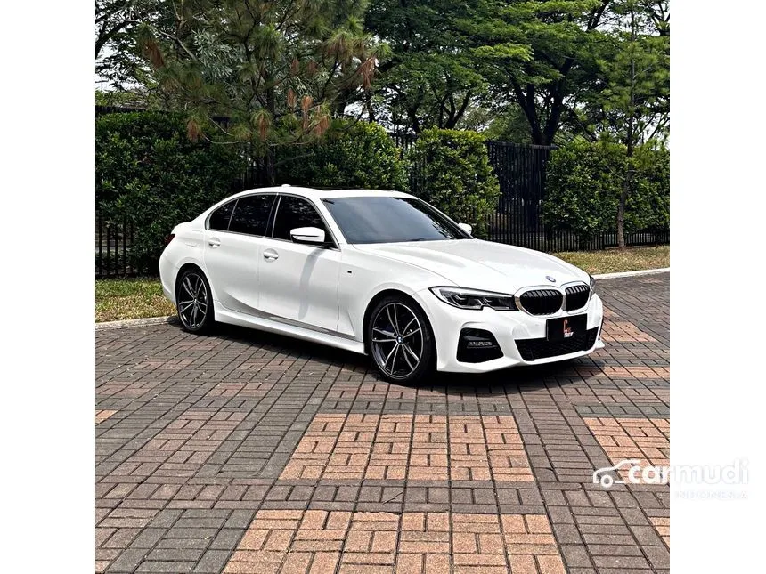 2021 BMW 330i M Sport Sedan