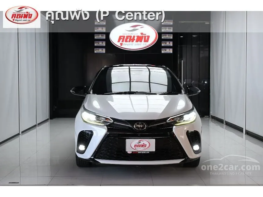 2022 Toyota YARIS Sport Premium Hatchback