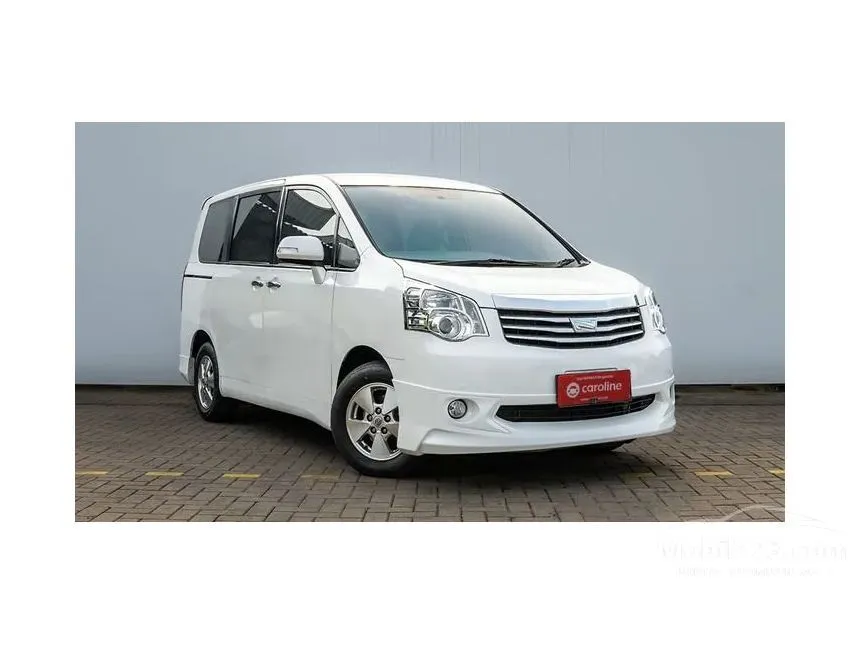 Jual Mobil Toyota NAV1 2013 V 2.0 di Jawa Barat Automatic MPV Putih Rp 155.000.000