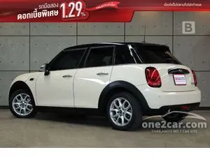 2017 Mini COOPER 1.5 5-Door Hatchback