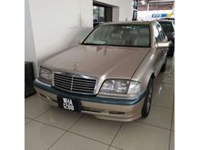 1993 Mercedes-Benz C220 2.2 Elegance Sedan