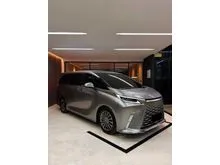 2024 Lexus LM 350h 2.5 7 Seater MPV Sonic Titanium on Black Odo 7 Rb (TERMURAH)