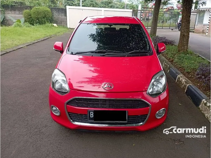 Jual Mobil Daihatsu Ayla 2015 X 1.0 di Jawa Barat Automatic Hatchback Merah Rp 85.000.000