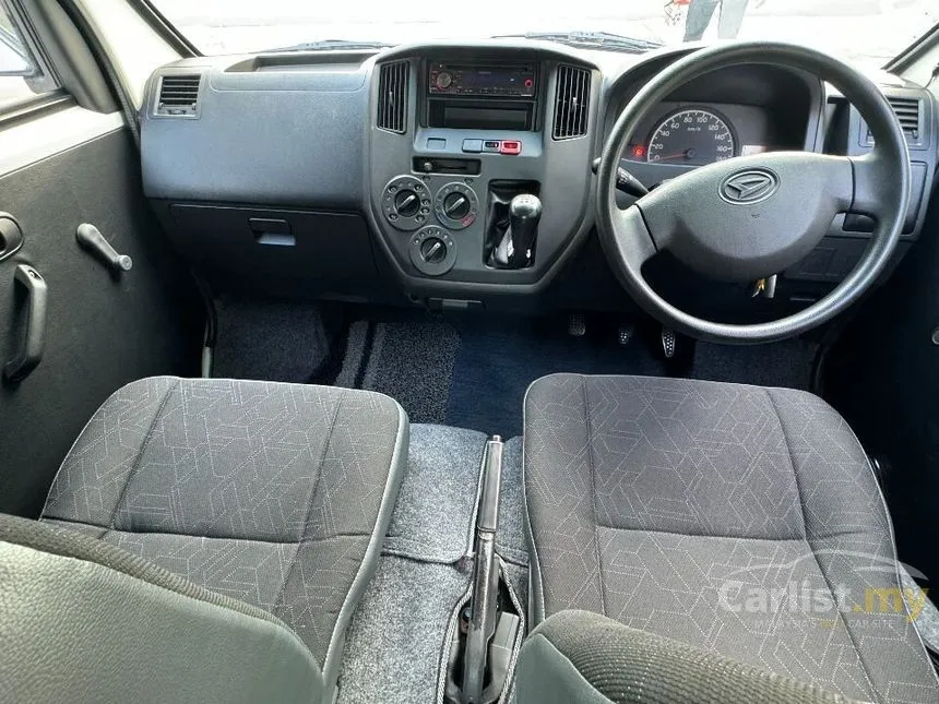 2011 Daihatsu Gran Max Panel Van